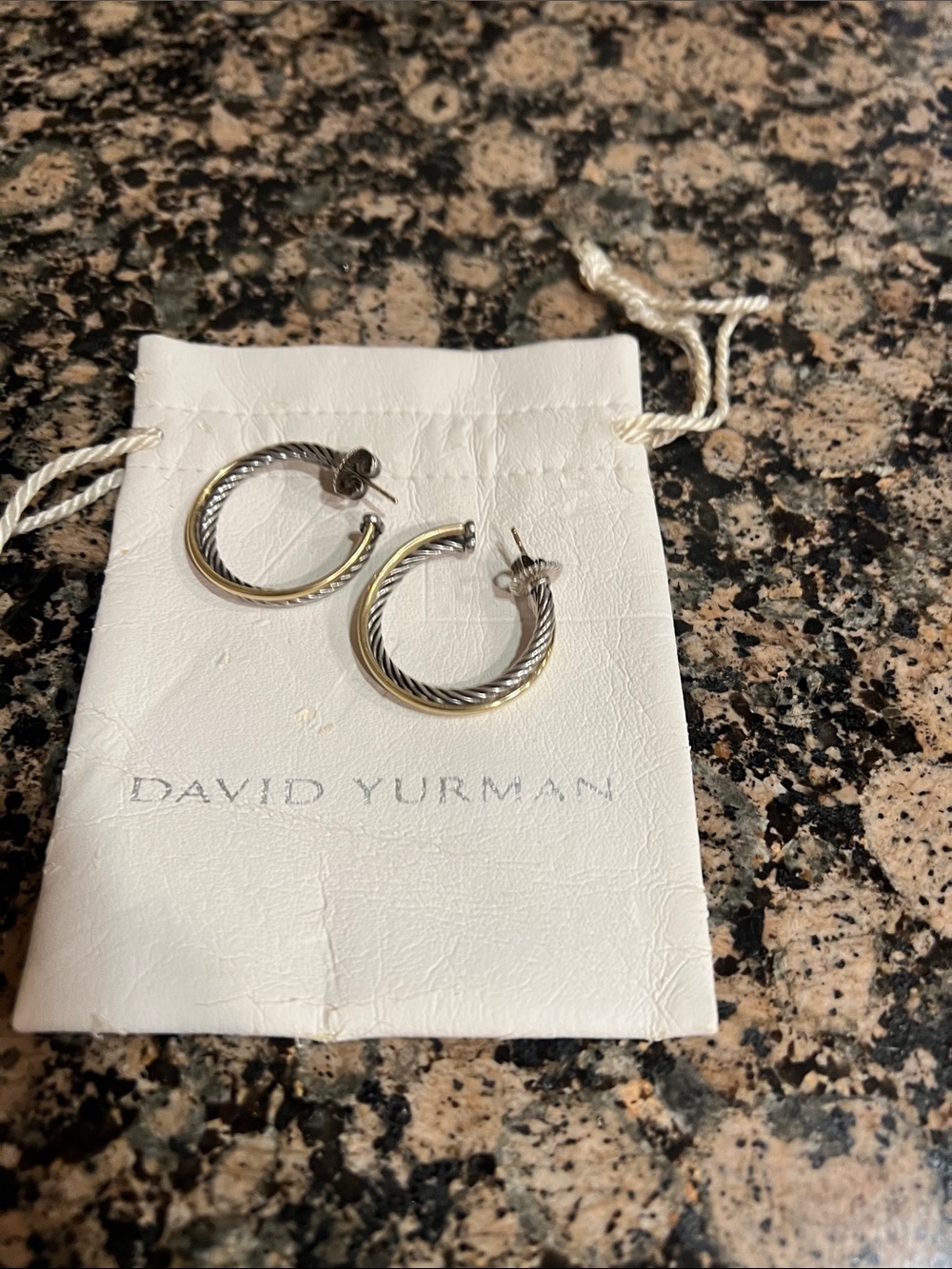 David Yurman Crossover Two-Tone Twisted Cable Hoop Earrings - Silver & Gold